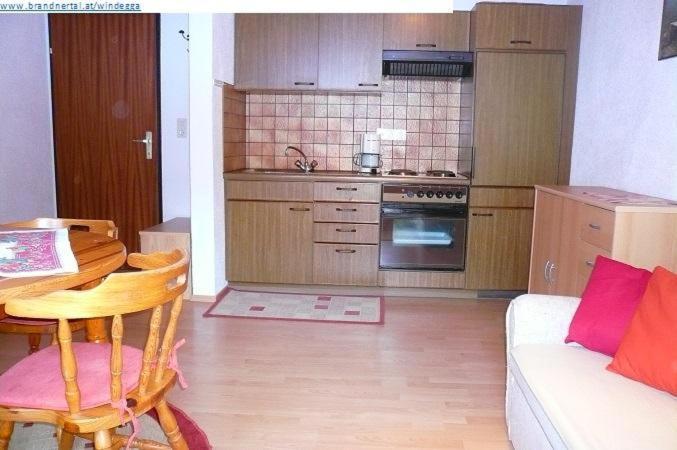Haus Windegga Apartment Brand  Luaran gambar
